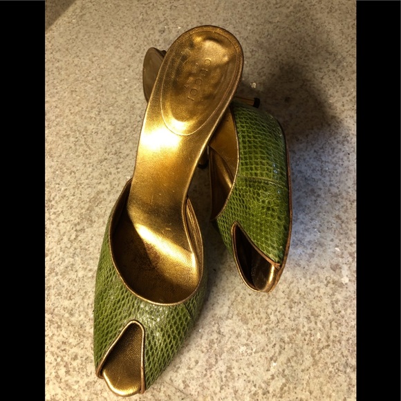 Gucci Shoes - Gucci.    Sexy.   9.5